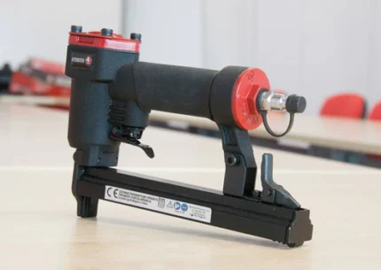 4PRO8016 - Sąsagų kalimo įrankis (4 - 16 mm) (21 ga